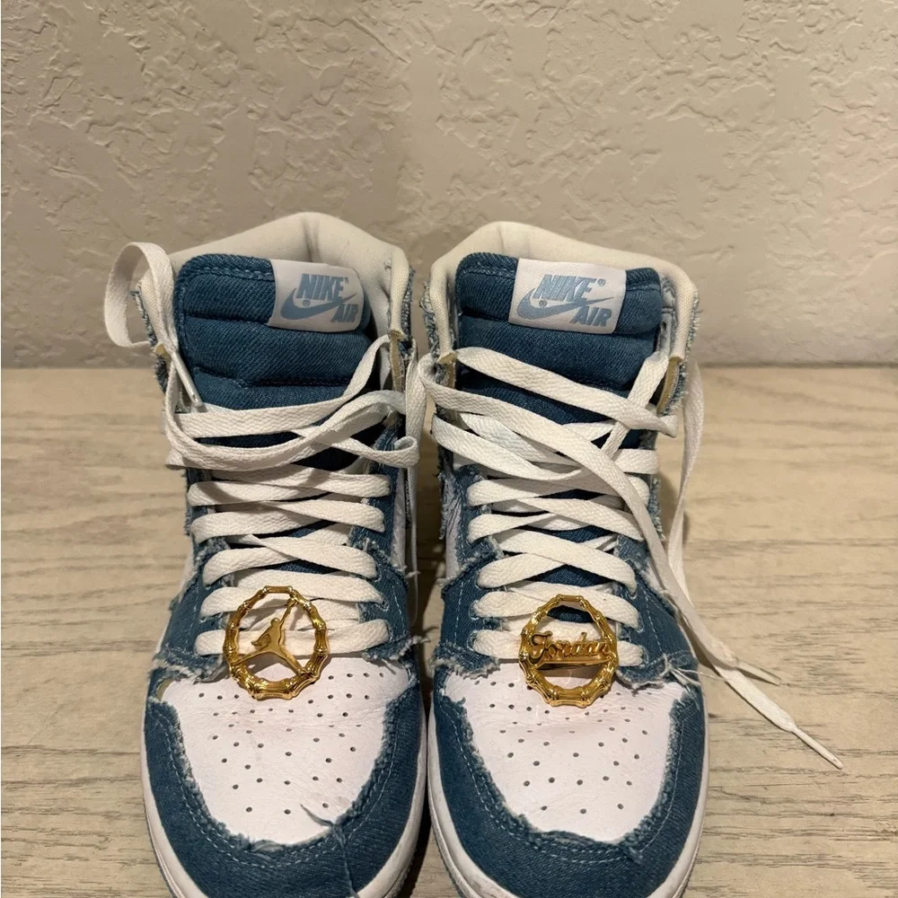 Excellent condition Authentic Womens denim retro Jordan 1s size 6.5 - Picture 2 of 4